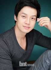 Heo Kyung Hwan