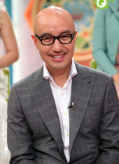 Hong Suk Chun