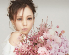 Amuro Namie vượt mốc doanh thu 1 triệu bản với album Finally