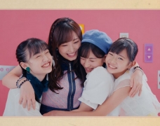 Morning Musume hé lộ diện mạo mới, khoe tân binh xinh xắn