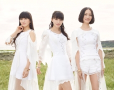 Perfume 5 năm liên tiếp đứng nhất bảng xếp hạng Nhóm nhạc nữ xuất sắc nhất của Nikkei Entertainment