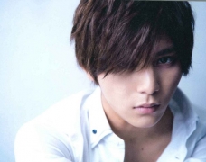 Cư dân mạng nói về thỏi nam châm Yamada Ryosuke