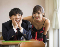 Gravure idol Yanagi Iroha đóng live-action Tenshi ja Nai!