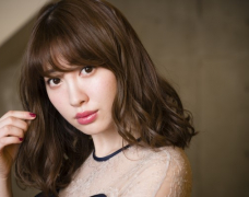 Kojima Haruna ra mắt thương hiệu thời trang riêng mang tên Her lip to