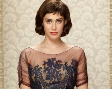 Lizzy Caplan đang được nhắm đến cho vai nữ chính trong spinoff Gambit