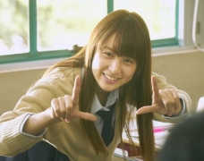 Tsutaya Koichi soạn nhạc cho live-action Peach Girl