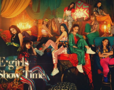 Cảm nhận không khí tiệc tùng mùa hè đầy sôi động cùng MV Show Time của E-girls