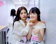 Vượt mọi rào cản, tình bạn giữa Kang Hyewon và Sato Minami trở thành điểm sáng trong Produce 48 khốc liệt