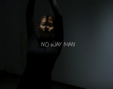 Takeuchi Miyu tung video cover ca khúc NO WAY MAN