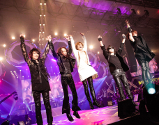 X JAPAN bùng nổ tại TV Asahi Dream Festival trước khi đếm ngược đến THREE DEEP RED NIGHTS