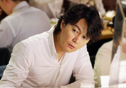 Fukuyama Masaharu đứng chót top 10 sao nam được phái nữ muốn được nằm trọn trong vòng tay