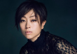 Utada Hikaru thông báo phát hành tuyển tập lyric