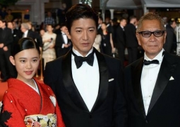 Kimura Takuya bị chỉ trích vì hành động thiếu chuyên nghiệp tại Cannes