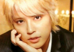 Tegoshi Yuya nhóm NEWS bị rò rỉ một loạt tin nhắn LINE