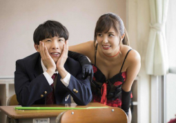 Gravure idol Yanagi Iroha đóng live-action Tenshi ja Nai!