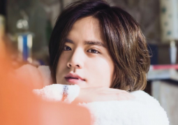 Okamoto Keito tạm ngưng hoạt động cùng Hey! Say! JUMP từ tháng 9 năm nay