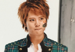 Thành viên Hey! Say! JUMP Okamoto Keito bị rò rỉ ảnh giường chiếu