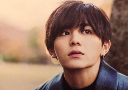 Cư dân mạng bênh vực Yamada Ryosuke vì bài báo về hành động vô ý trên tàu siêu tốc