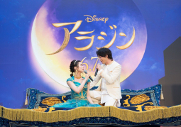 Aladdin tiếp tục giữ ngôi vương, 3 thứ hạng đầu đều là phim phương Tây!