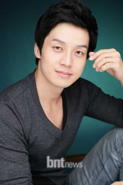 Heo Kyung Hwan