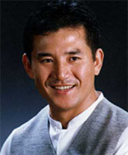 Hwang Woo Yun